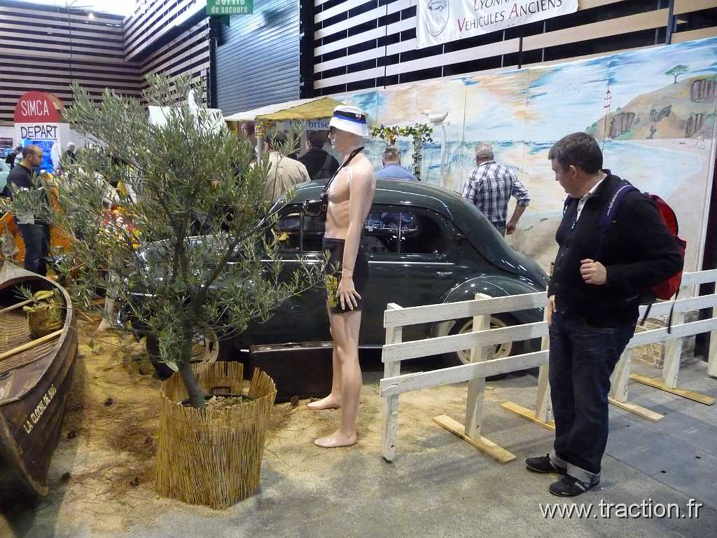 2011_epoquauto (116).jpg - 05/11/2011 - 69000 LYON - EPOQU'AUTO - 33ème Salon International Autos & Motos Anciennes